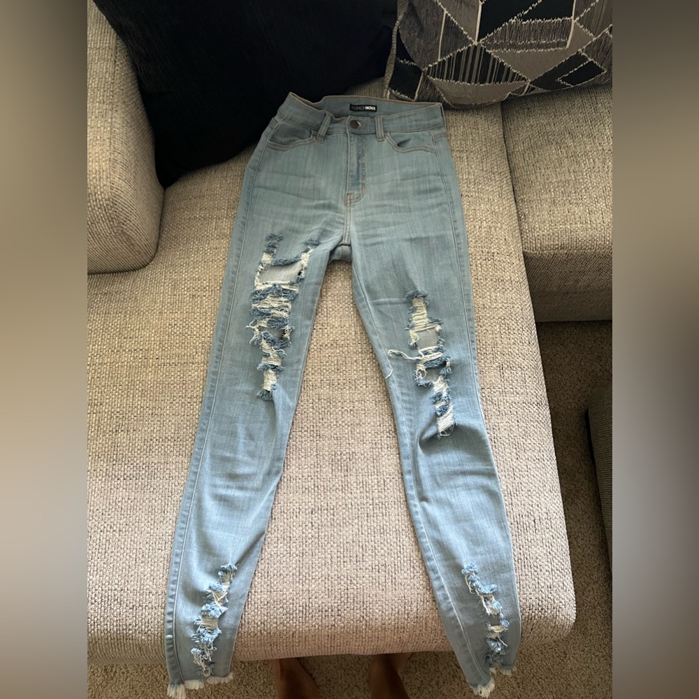 Tell Your Boy Bye Jeans FN - Picture 4 of 4